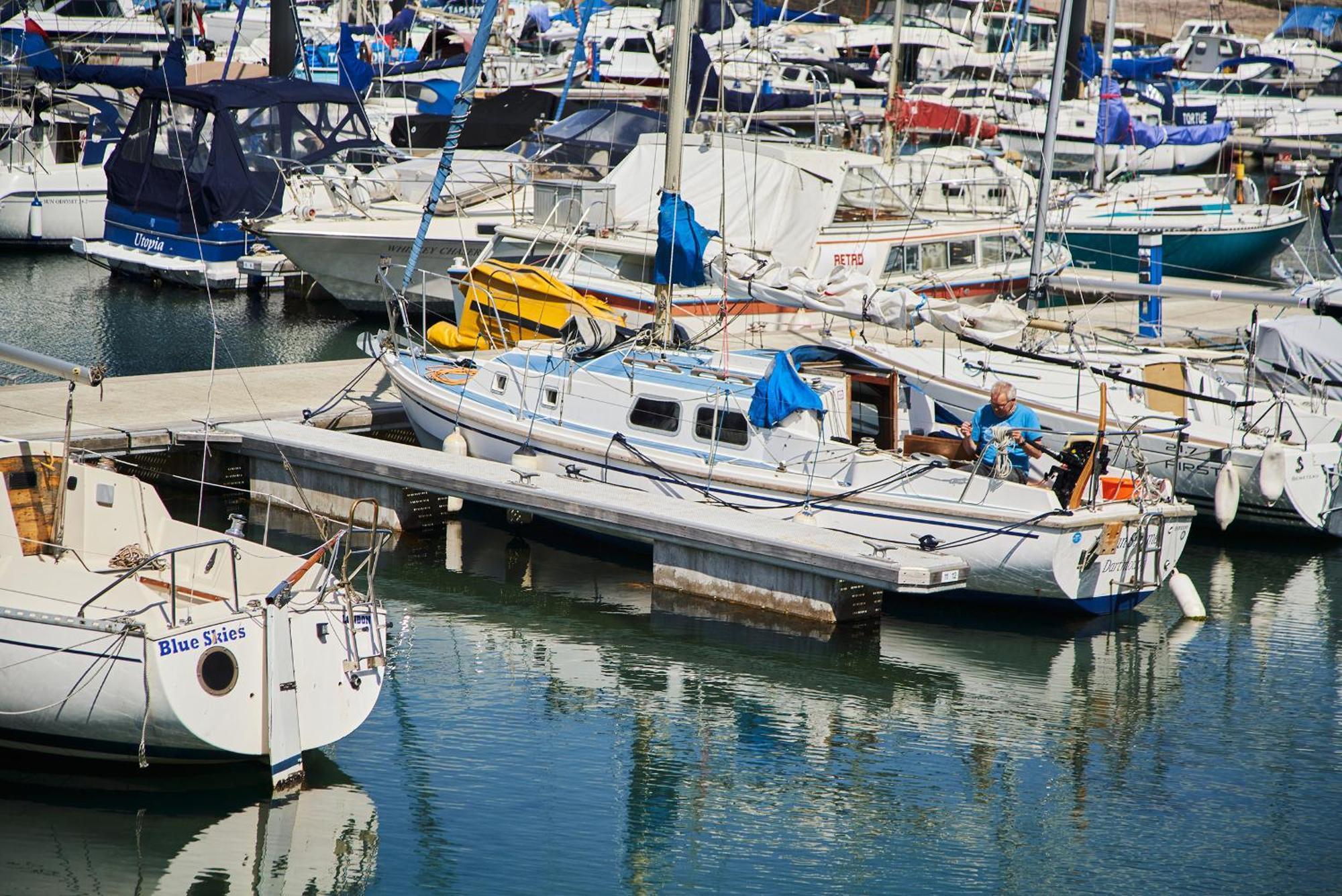 The Moorings - Stylish Duplex Apartment On Torquay Harbourside Eksteriør billede